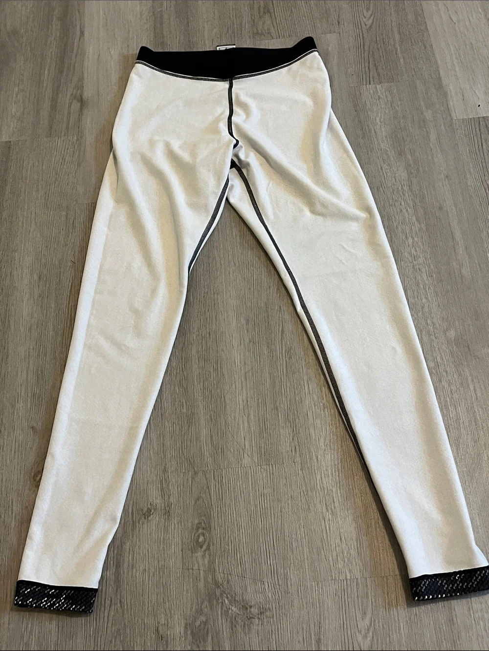 Nike Black and White Textured Pro Training Leggings